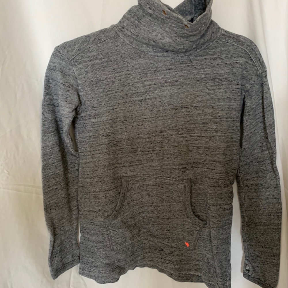 Child’s turtleneck pullover